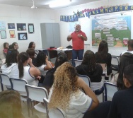 CINEMA E ARTE - PROJETO VIOLÊNCIA E JUVENTUDE - EEEFM ZUMBI DOS PALMARES